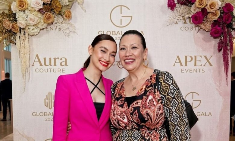 Lola Tung Parents